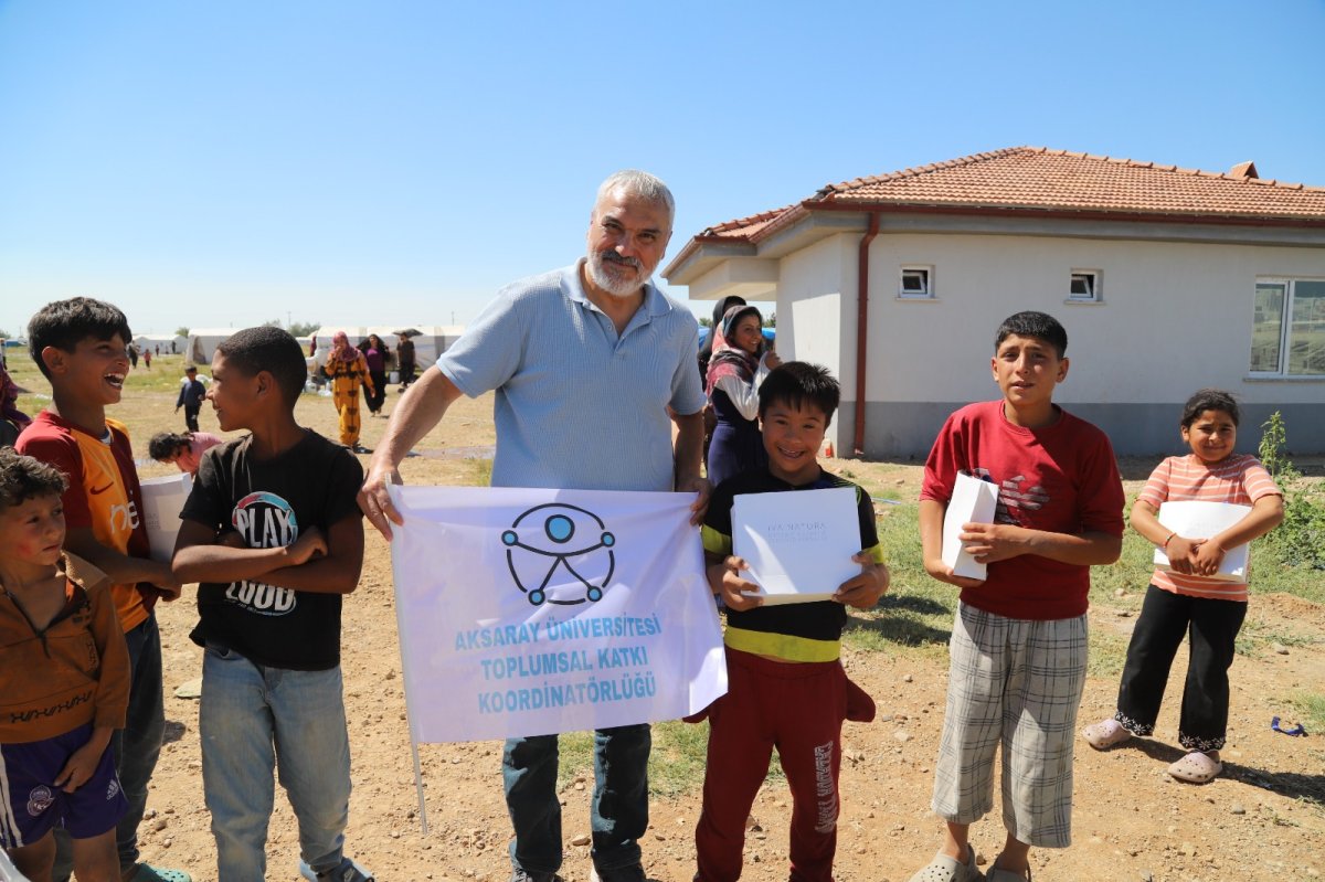 ASÜ Toplumsal Katkı Koordinatörlüğünden Mevsimlik Tarım İşçilerine Ziyaret