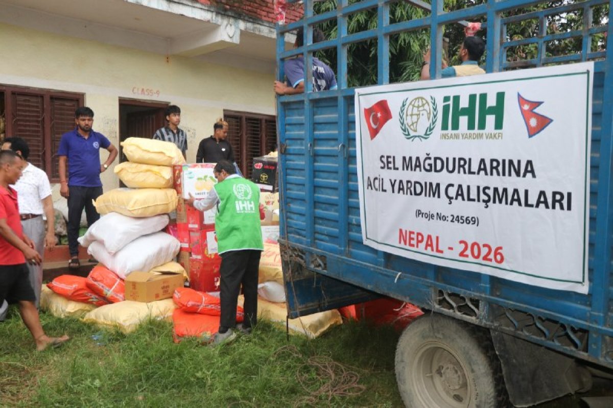 İHH’dan, Nepal’de Sel Mağdurlarına Yardım Eli