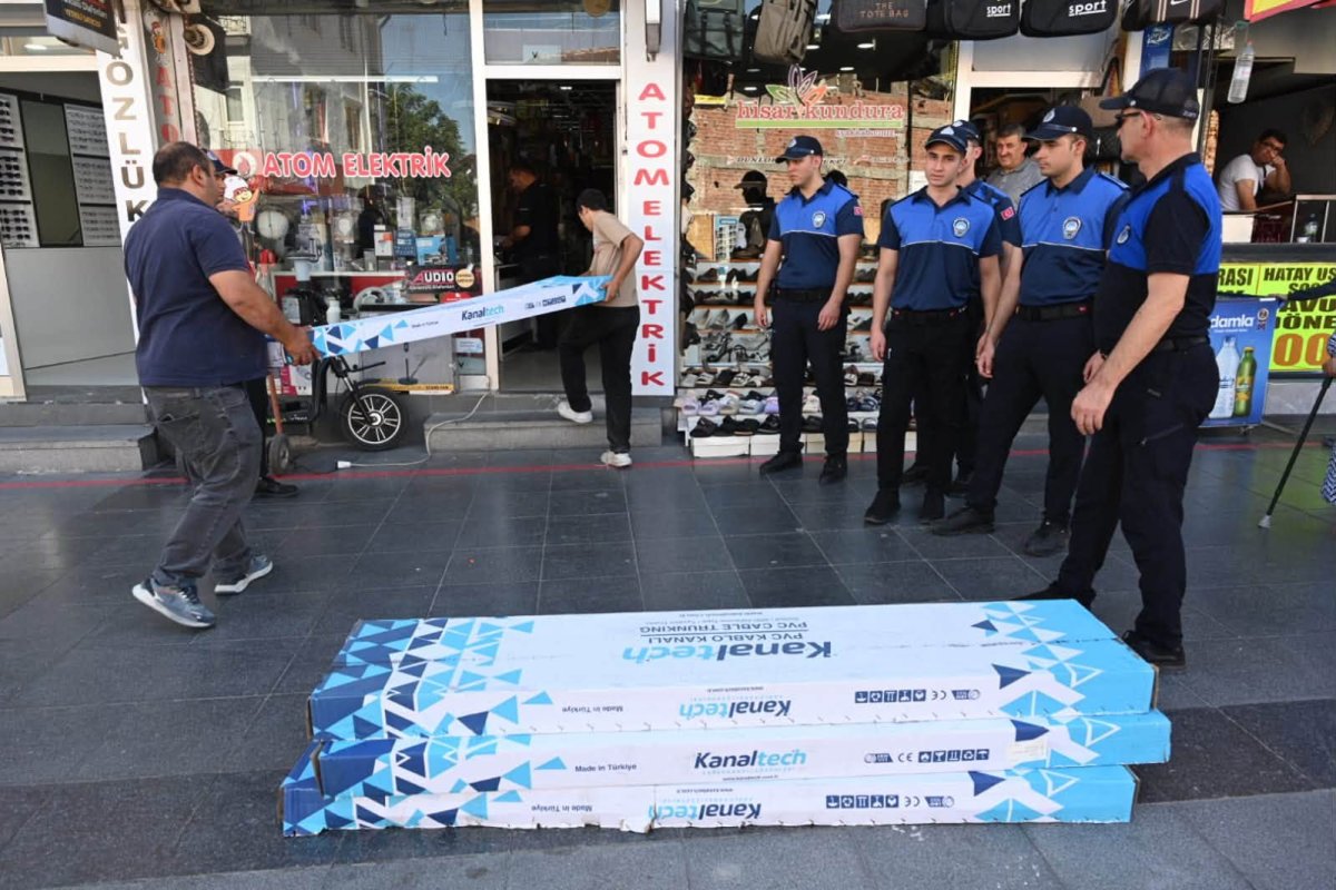 Aksaray Belediyesinden Kaldırım İşgallerine Sıkı Denetim