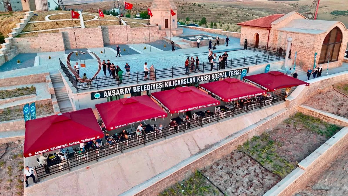 Aksaray Belediyesi Kılıçarslan Kasrı Sosyal Tesisi İlk Ayında 15 Bin Misafiri Ağırladı