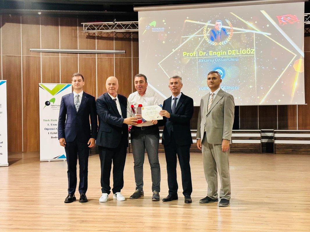 Prof. Dr. Engin Deligöz Türk Fizik Derneği Tarafından 2026 Onur Ödülü’ne Layık Görüldü