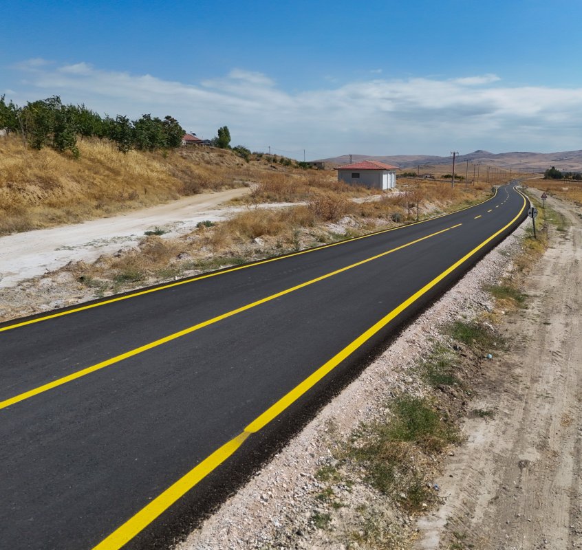 Köy Yollarında Ulaşım Konforu Artıyor