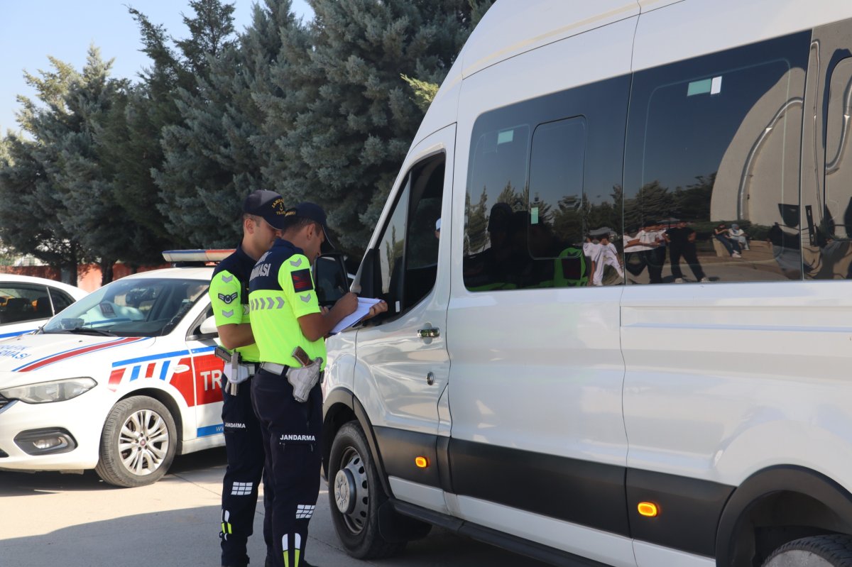 Okul Servisleri Jandarmanın Radarında
