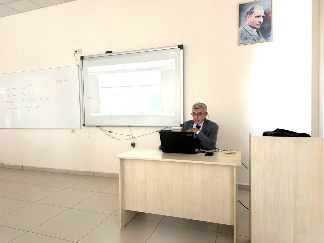 Veteriner Fakültesinde Bologna Ve Kalite Güvencesi Süreçlerinde Mentörlük Eğitimi Verildi