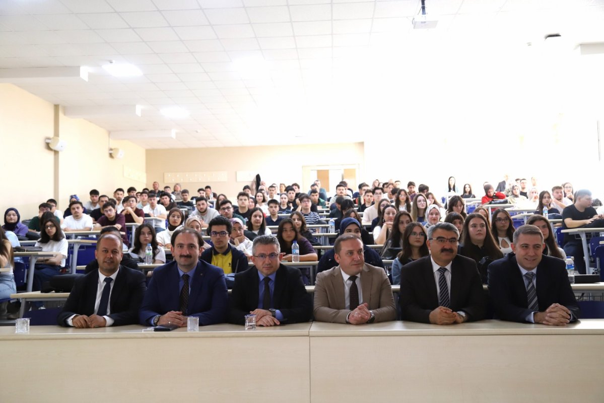 ASÜ Tıp Fakültesinde Yeni Öğrenciler İçin Oryantasyon Programı Başladı