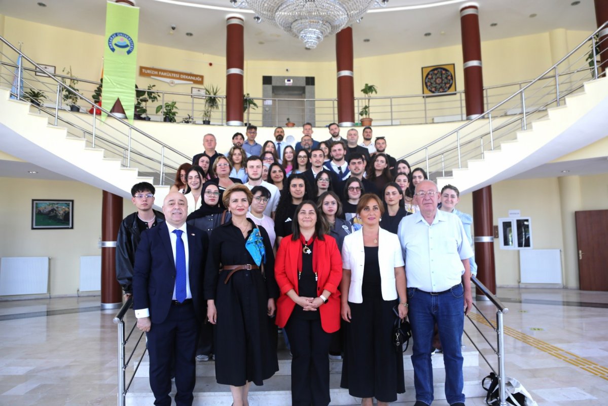 ASÜ ile Gürcistan Arasında Akademik Ve Kültürel İş Birliği Güçleniyor