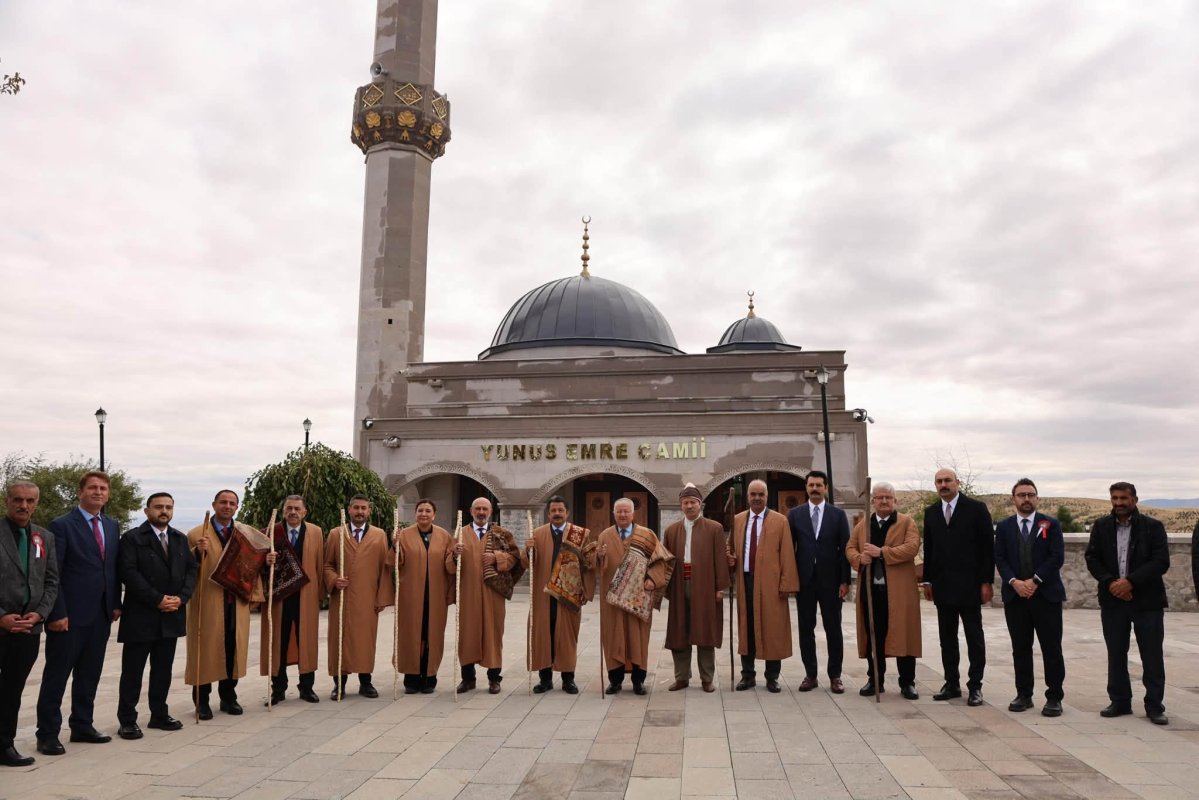Yunus Emre, Törenle Anıldı