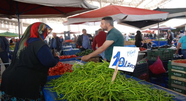 Aksaray’da Pazarın Ateşi Düştü