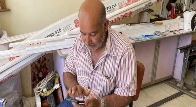 Canlı Yayın Yaparken Kaza Geçirdi