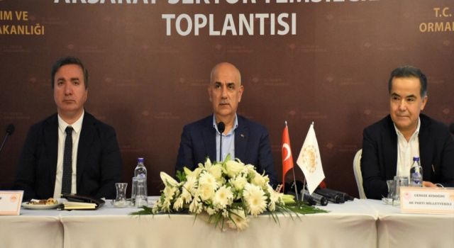 Bakan Kirişci, Aksaray'da Sektör Temsilcileriyle Buluştu