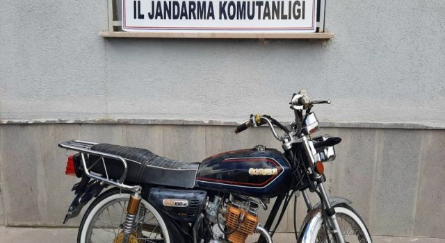 Eskil’de Çaldı Sultanhanı’nda Yakalandı