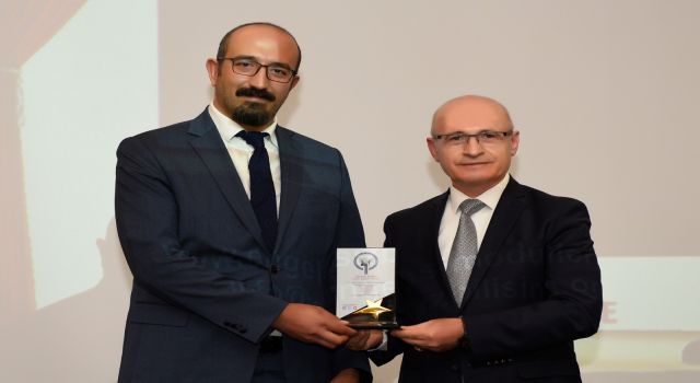 Engelsiz Bilişim Eğitim Ödülü ASÜ’nün Oldu