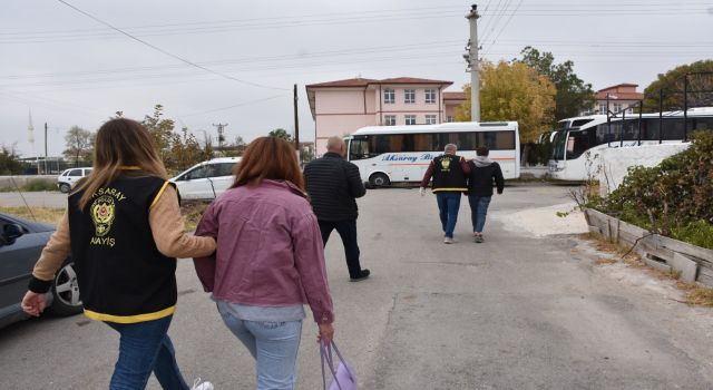 Farklı Suçlardan Aranan 5 Şahıs Tutuklandı