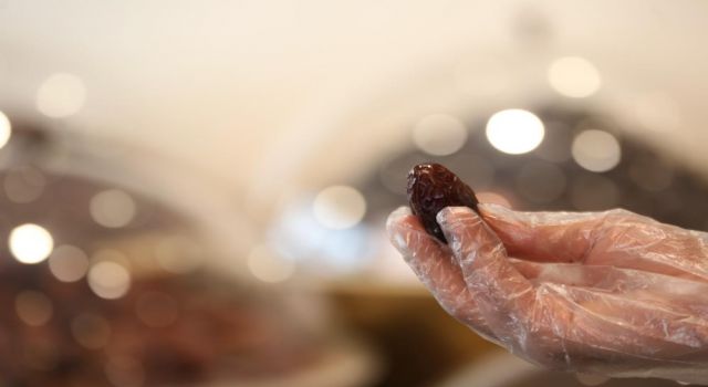 Tezgâhlarda Hurma Hareketliliği Başladı