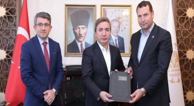 Okur’lardan Eğitime ve Sağlığa Dev Destek