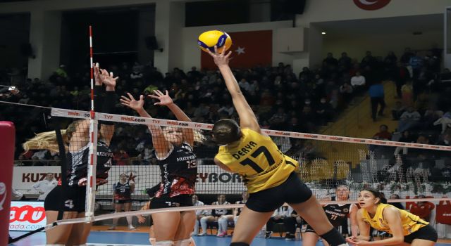 Kuzeyboru: 1 - VakıfBank: 3