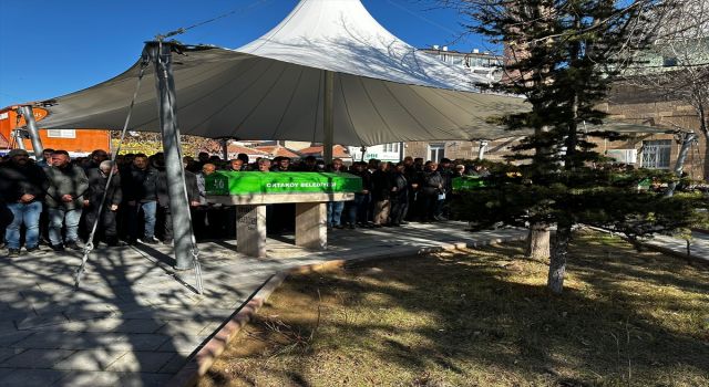 Amcası Tarafından Öldürülen Kişinin Cenazesi Toprağa Verildi