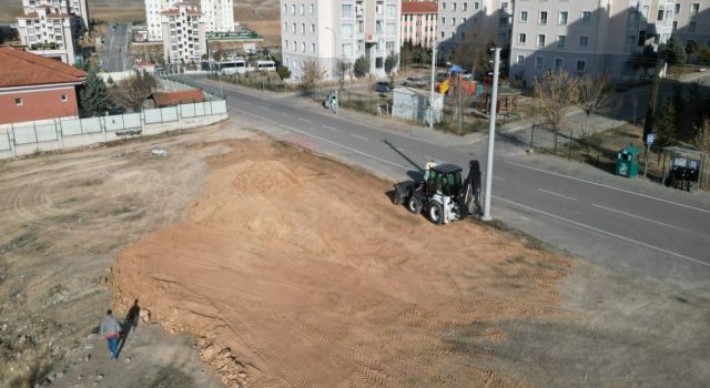 Cumhuriyet Mahallesi Yeni Bir Sosyal Donatı Alanına Kavuşturuluyor
