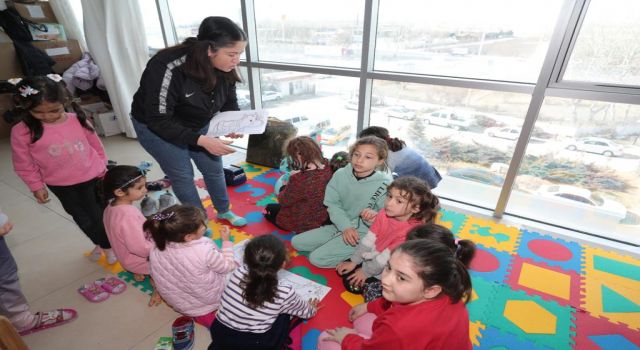 Depremzede Çocuklara Eğitim Seferberliği