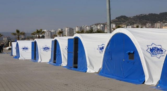 Maraş’ta Çadır Kent Kurulumuna Başladı