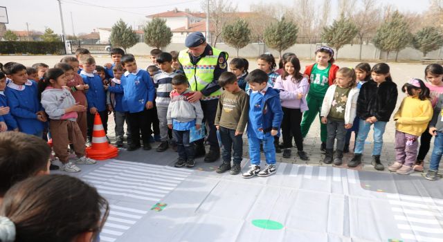 Trafik Bilinci Aşılanıyor