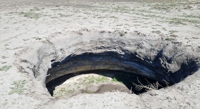 10 Gün Arayla 2.Obruk Oluştu