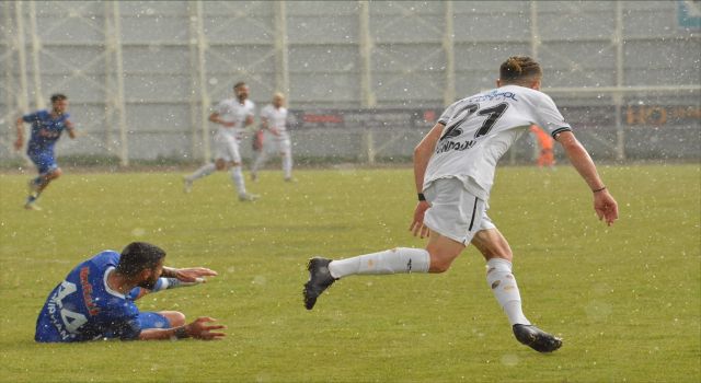 İç Sahada 1-1 Eriyoruz