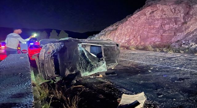 Trafik Kazasında 2 Kişi Yaralandı