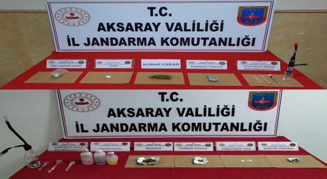 Jandarma Zehir Tacirlerinin Kökünü Kurutuyor