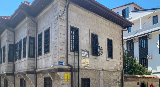 Eski Kültür Müdürlüğü Binası Kitap Kafe Olacak