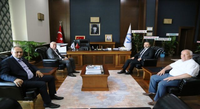 Rektör Arıbaş “Şehrimiz ve Üniversitemiz İçin Yeni Ufuklar Açmak İstiyoruz”