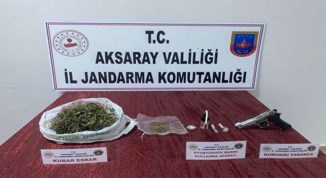 Uyuşturucu Ticareti Yapan İki Şahıs Yakalandı