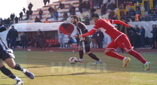 DAĞILGAN'DA 3 PUAN RAKİPTE KALDI&nbsp;| AKSARAYSPOR 0-2 KARAMAN FK