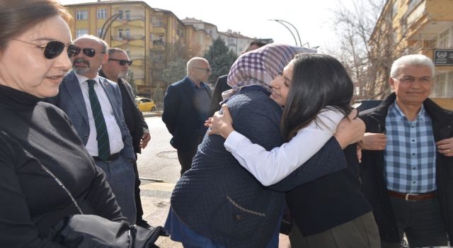 CHP Adayı Pelinsu Yıldırım Demir  “Dünyayı Mücadeleci Kadınlar Değiştirecek”
