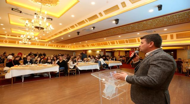 Dinçer Berberler ve Kuaförlerle Buluştu