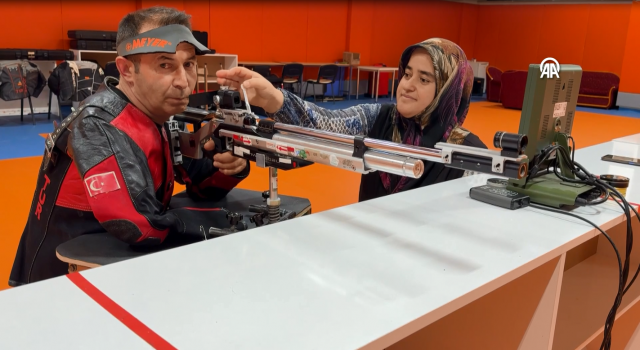 Milli Paralimpik Atıcının En Büyük Destekçisi Eşi Oldu