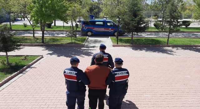 Firari Cinayet Zanlısı Yurt Dışına Kaçamadan Yakalandı