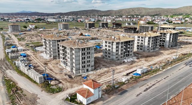 Bloklar Tek, Tek Yükseliyor Gözler TOKİ’de